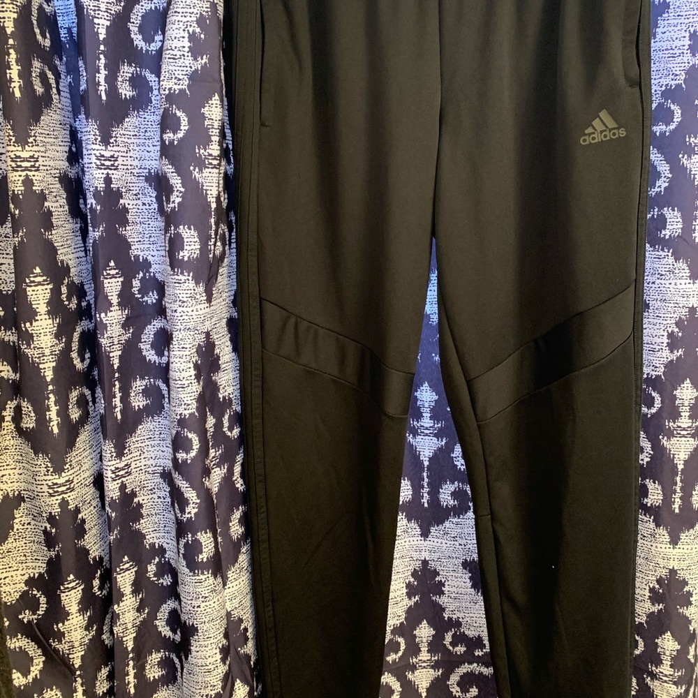 Adidas’s track pants size LG